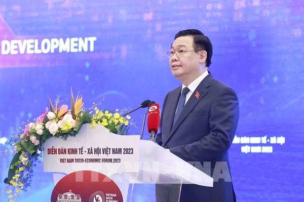 Khai mạc Diễn đàn Kinh tế - Xã hội Việt Nam năm 2023