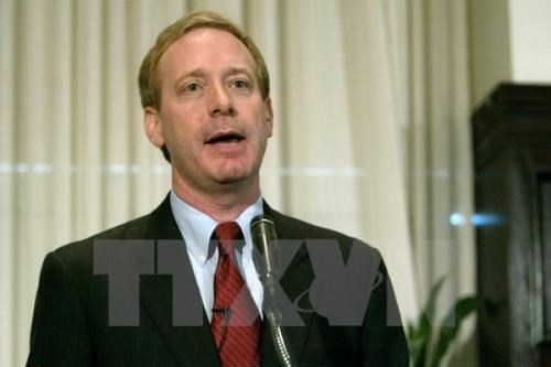 Chủ tịch Microsoft khẳng định cần kiểm soát trí tuệ nhân tạo