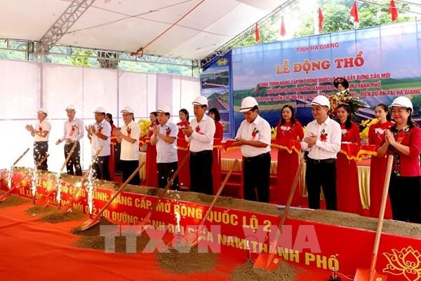 Khởi công đường huyết mạch cửa ngõ thành phố Hà Giang