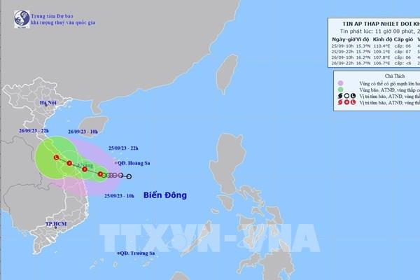 Dự báo thời tiết: Áp thấp nhiệt đới cách Quảng Ngãi khoảng 180km
