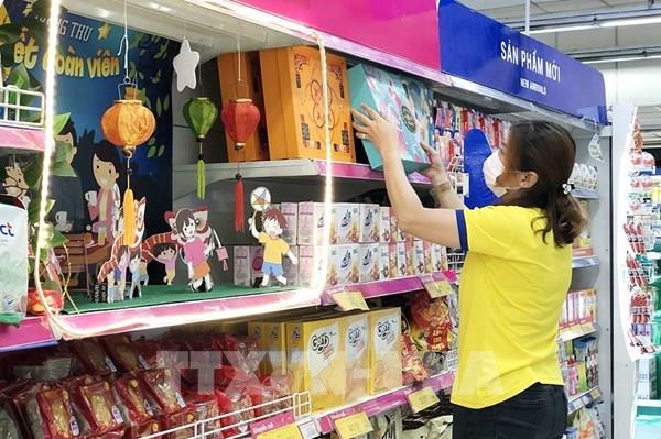 Thị trường bánh Trung TPHCM 2023: Giá giảm giá sâu, nhiều khuyến mãi