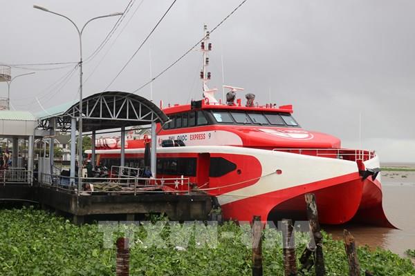 Kiên Giang cho phép tàu, phà ra các đảo hoạt động trở lại