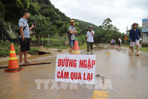 Xây dựng bộ dữ liệu phân vùng rủi ro do sạt lở đất, lũ quét