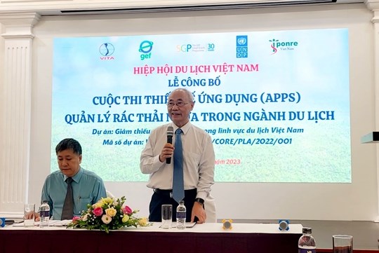Thi thiết kế ứng dụng quản lý rác thải nhựa trong ngành Du lịch
