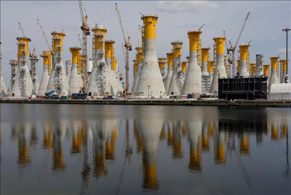 Nỗ lực phát triển điện gió tại Anh gặp thêm trở ngại