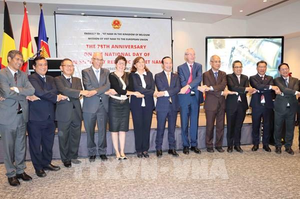 Việt Nam luôn coi trọng và mong muốn tăng cường quan hệ hợp tác với Bỉ và EU