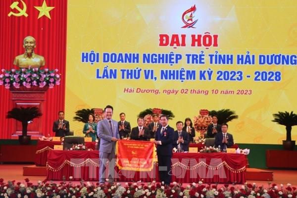 Xúc tiến thương mại, ưu tiên sử dụng hàng hóa của doanh nghiệp trẻ