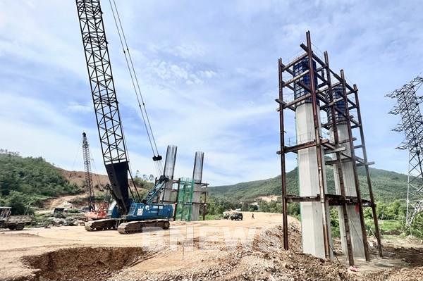 Đề xuất điều phối vật liệu khai thác tại các dự án thành phần cao tốc Bắc – Nam