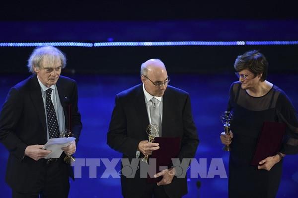 Giải Nobel Y sinh khẳng định giá trị của công nghệ mRNA