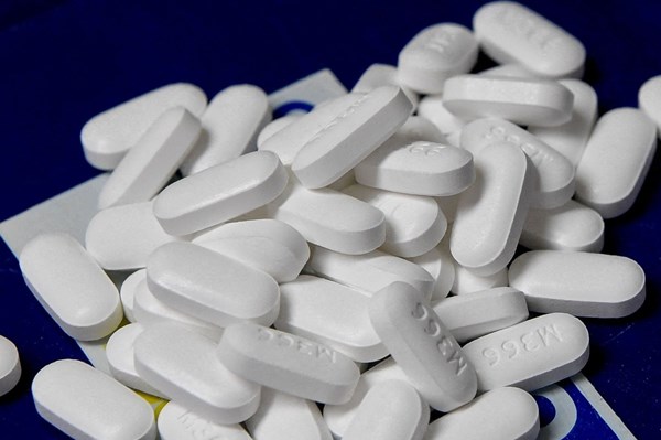 Mỹ phạt nhiều công ty cung cấp trái phép chất giảm đau