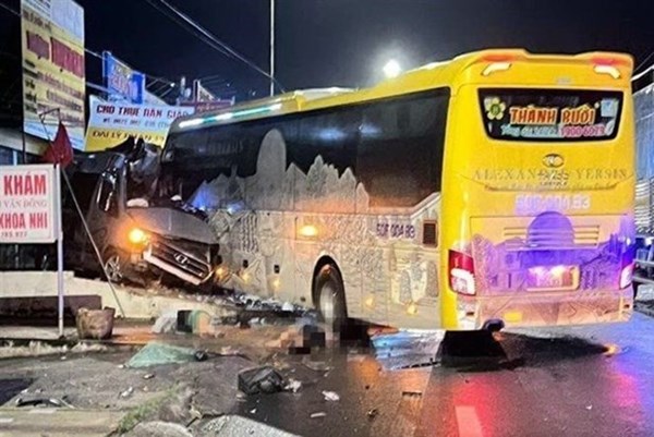 Kiểm tra hoạt động nhà xe Thành Bưởi sau vụ tai nạn tại Đồng Nai