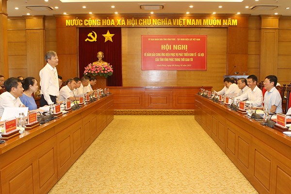 Bàn giải pháp tháo gỡ vướng mắc mặt bằng các dự án điện trên địa bàn tỉnh Vĩnh Phúc