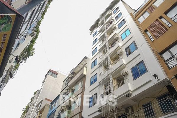 Hà Nội cấm sạc xe điện qua đêm tại chung cư mini