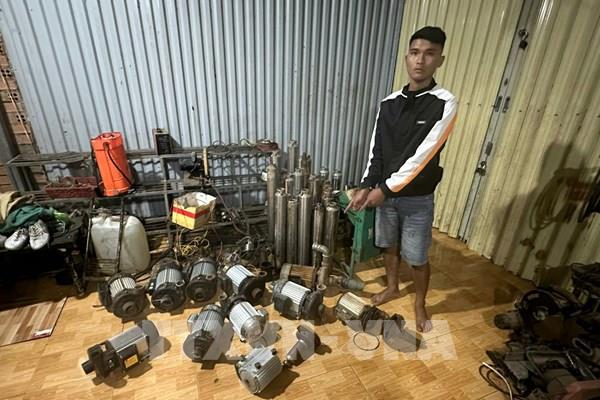 Lâm Đồng: Khởi tố 6 đối tượng trộm cắp hàng trăm máy bơm nước