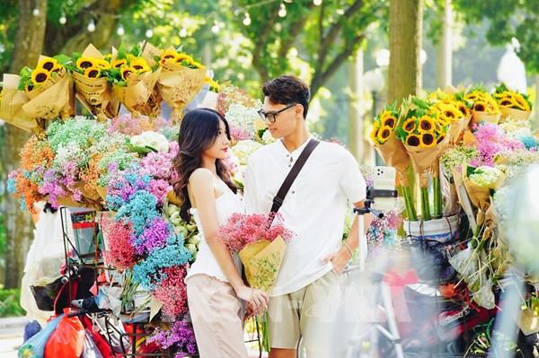 Hà Nội đẹp dịu dàng trong tiết Thu