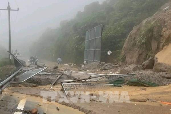 Phương án phân luồng giao thông, khắc phục sự cố sạt lở trên đèo Hải Vân
