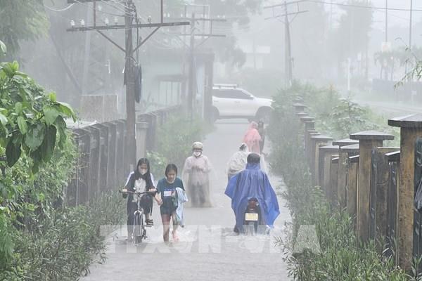 Tin mưa lũ ở miền Trung và dự báo thời tiết hôm nay 15/10