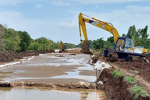 Kiên Giang đầu tư 2 dự án phòng chống xâm thực, xói lở bờ biển