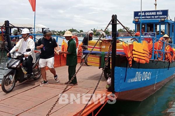 Quảng Nam đưa phà vỏ sắt vào hoạt động