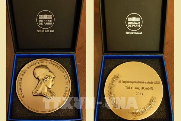 Hai nhà khoa học Việt Nam nhận giải thưởng của Viện Hàn lâm Pháp