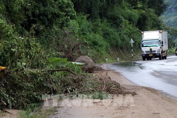Ninh Thuận khắc phục sạt lở trên quốc lộ 27