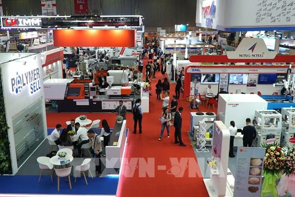 Khai mạc Triển lãm quốc tế ngành nhựa và cao su lần thứ 21