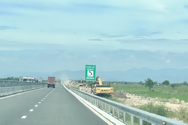 Cao tốc Vĩnh Hảo – Phan Thiết: Nguy cơ mất an toàn vì sạt lở