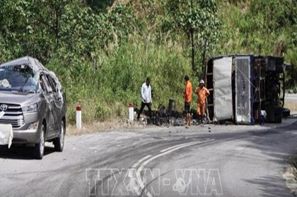 Gấp rút khắc phục sạt lở đèo nối Ninh Thuận - Đà Lạt 