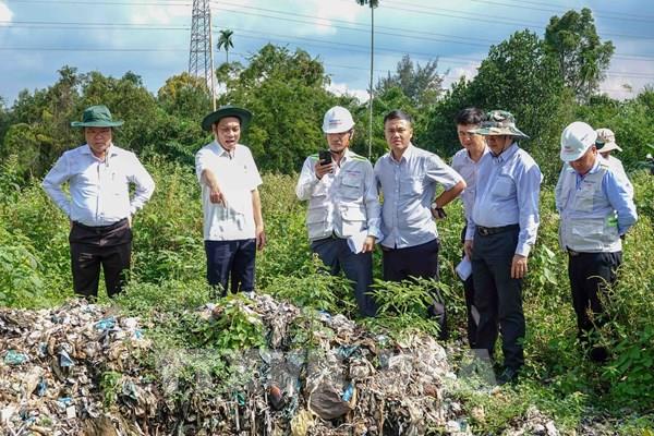 Đơn vị nào có khả năng xử lý 21.000m3 rác chắn cao tốc Cần Thơ - Cà Mau?