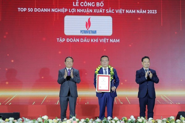 PVN tiếp tục đứng đầu Bảng xếp hạng 500 doanh nghiệp lợi nhuận tốt nhất Việt Nam