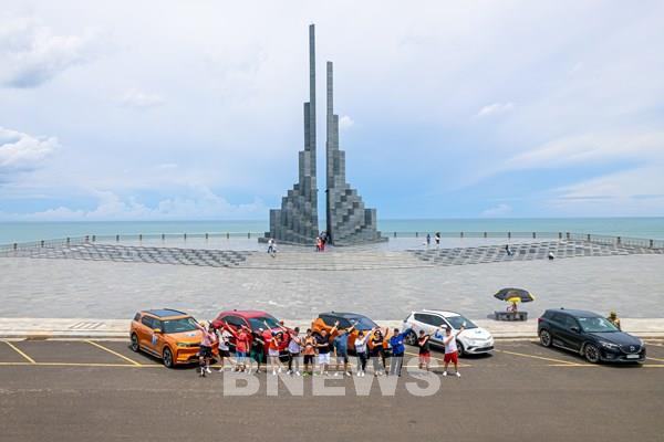 Hành trình chinh phục 4.000 km xuyên Việt của nhóm chủ xe điện VinFast