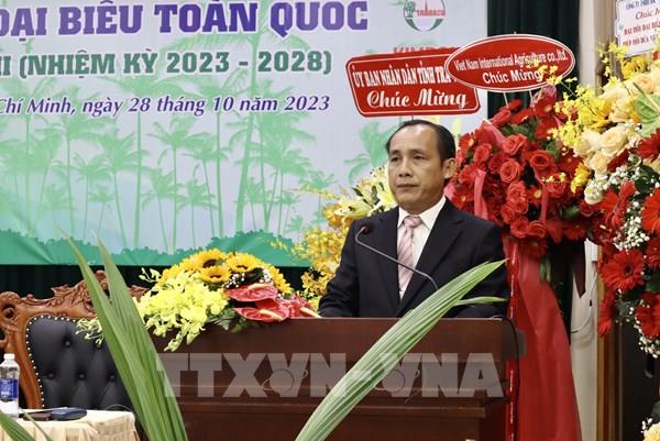 Làm sao để đưa ngành dừa trở thành ngành sản xuất, xuất khẩu mũi nhọn?