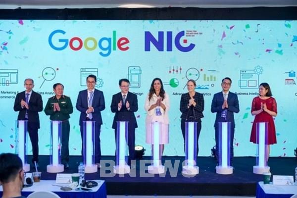 Google tặng 40.000 suất học bổng Chương trình phát triển nhân tài số