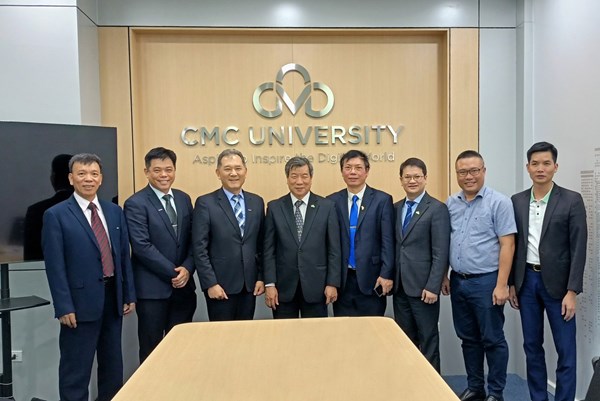 CMC và Synopsys hợp tác đào tạo ngành thiết kế vi mạch