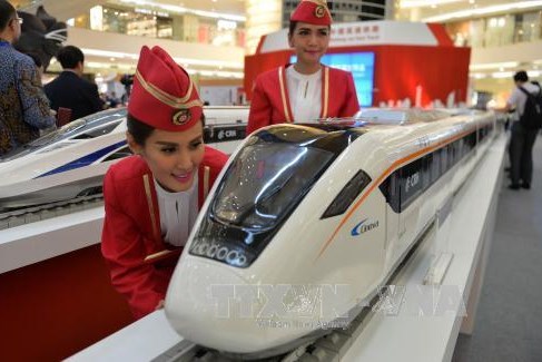 Trung Quốc hợp tác nghiên cứu mở rộng đường sắt cao tốc ở Indonesia
