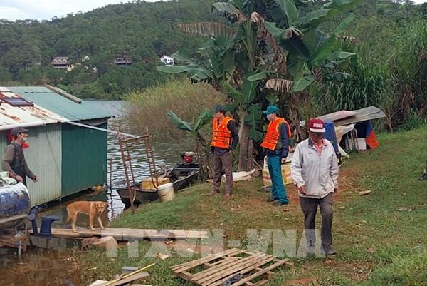 Kiên quyết giải tỏa nhà nổi, lồng bè trên mặt hồ Khu Du lịch Quốc gia hồ Tuyền Lâm