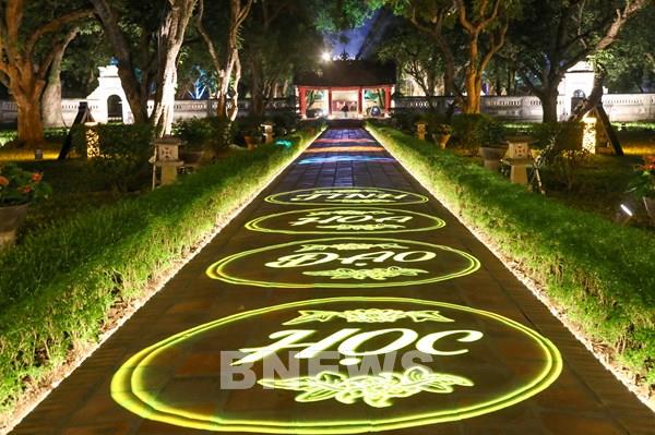 Tour đêm Văn Miếu - Quốc Tử Giám "Tinh hoa đạo học", giá vé, thời gian, địa điểm
