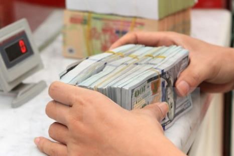 Giá USD hôm nay 1/12