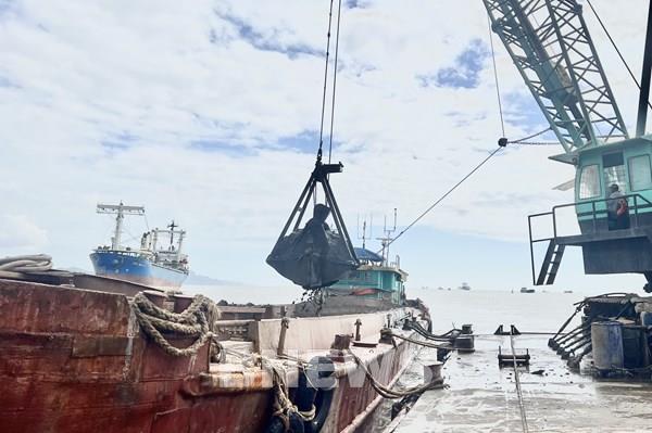 Sẽ nạo vét xong luồng hàng hải đoạn Lạch Huyện (Hải Phòng) trong năm 2023