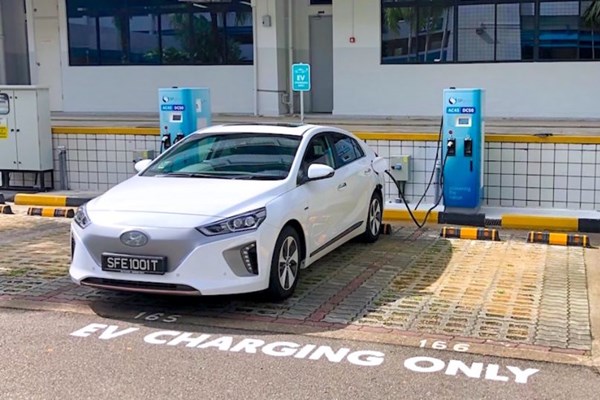 Thách thức trong mục tiêu phát triển xe điện của Đông Nam Á