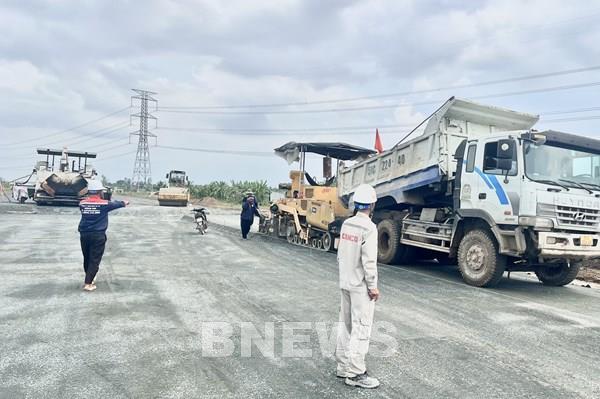 Đột phá giải ngân vốn đầu tư công ngành giao thông