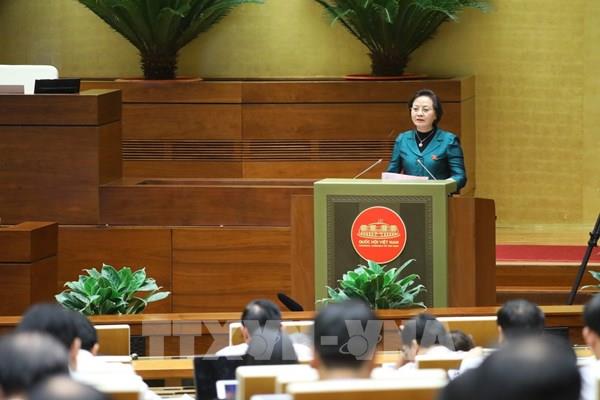 Đẩy mạnh ứng dụng công nghệ thông tin, phát triển lưu trữ điện tử