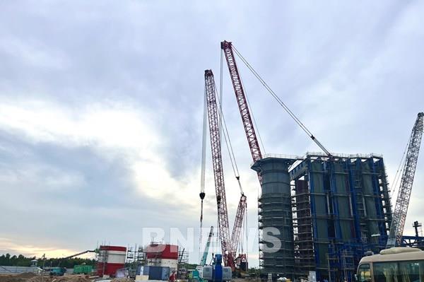 EVN tập trung nguồn lực hoàn thành nhiều dự án điện lớn