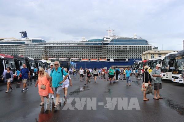 Thừa Thiên – Huế đón hơn 3.000 khách du lịch tàu biển