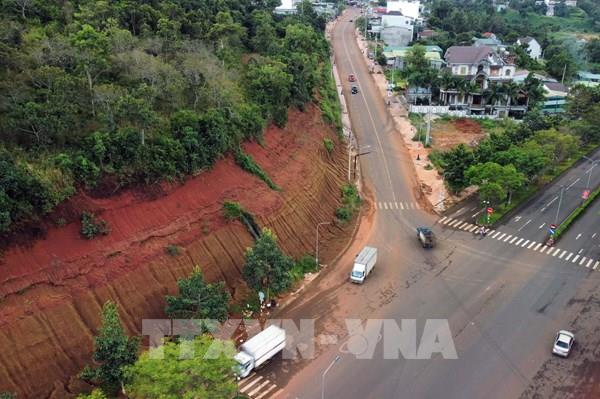 Đắk Nông: Cảnh báo nguy cơ sạt lở tại điểm giao với đường Hồ Chí Minh