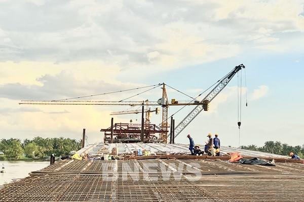 Tiền Giang bàn giao gần 83% diện tích mặt bằng dự án cầu Rạch Miễu 2
