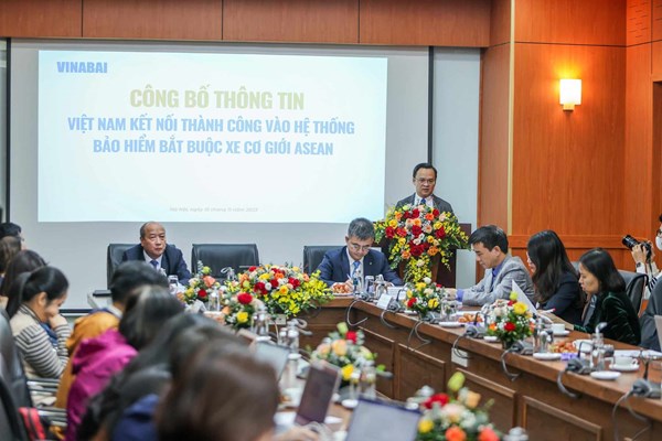 Xe cơ giới các nước ASEAN vào Việt Nam phải mua bảo hiểm bắt buộc xe cơ giới