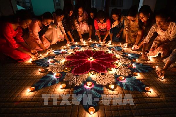 Lung linh lễ hội ánh sáng của người Hindu tại Ấn Độ