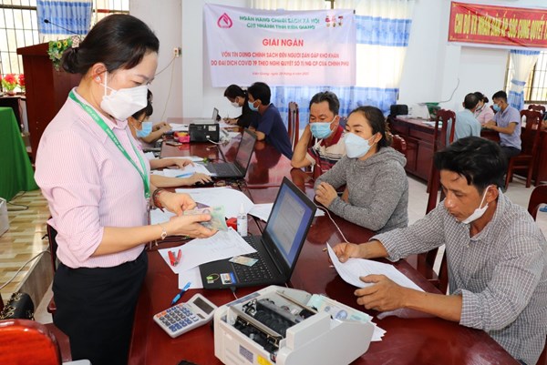 Tín dụng chính sách đồng hành cùng hộ nghèo phát triển kinh tế