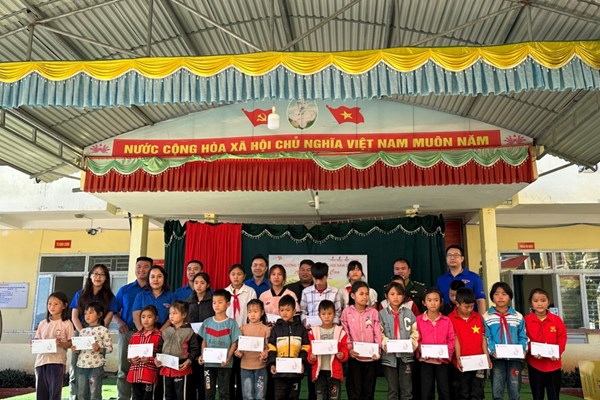 Đoàn Thanh niên VPI, PVChem, PVPGB, FECON đào tạo thực địa kết hợp an sinh xã hội tại Tuyên Quang - Hà Giang